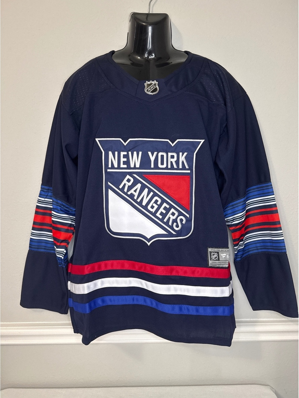 New York Rangers Jersey Size Men’s Large
